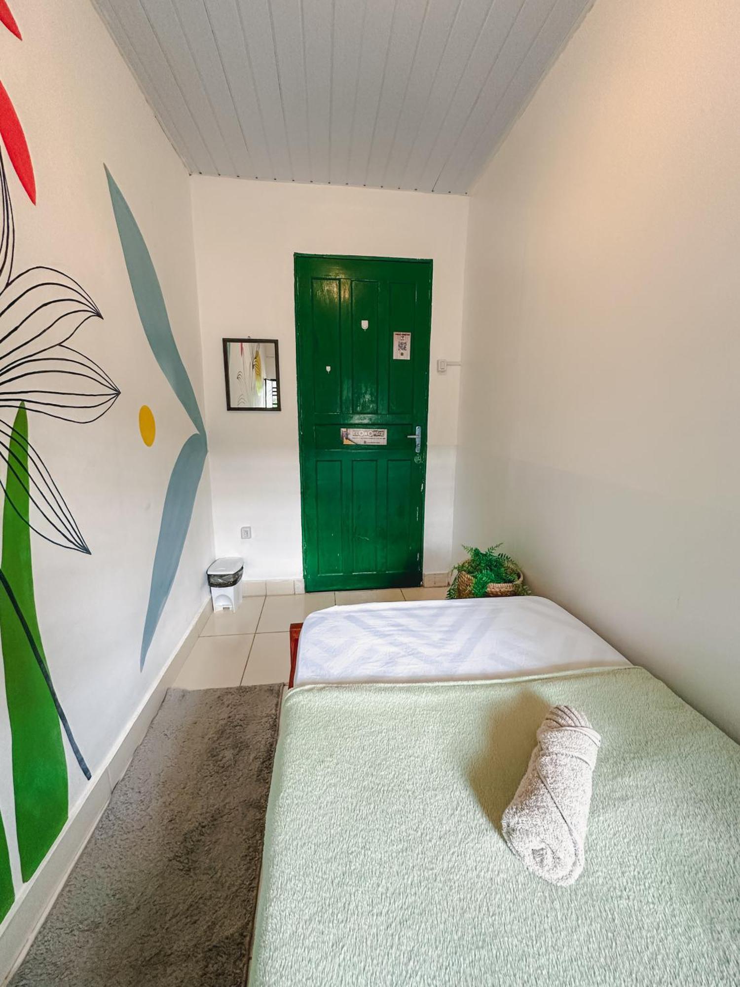 Hostel Native Боа-Виста Экстерьер фото